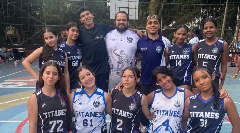 TITANES ATENEA CONQUISTA EL SEGUNDO LUGAR EN LA COPA CHOCOLATE